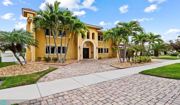 Estate Home on Water