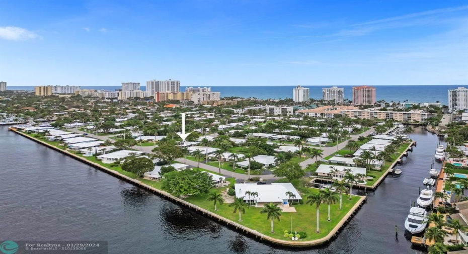 Intracoastal & Minutes From Hillsboro Inlet