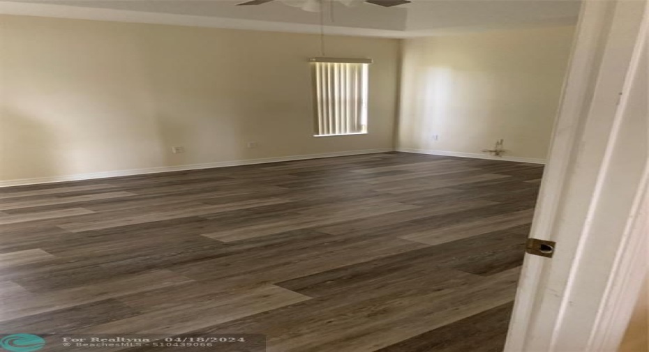 Laminate flooring