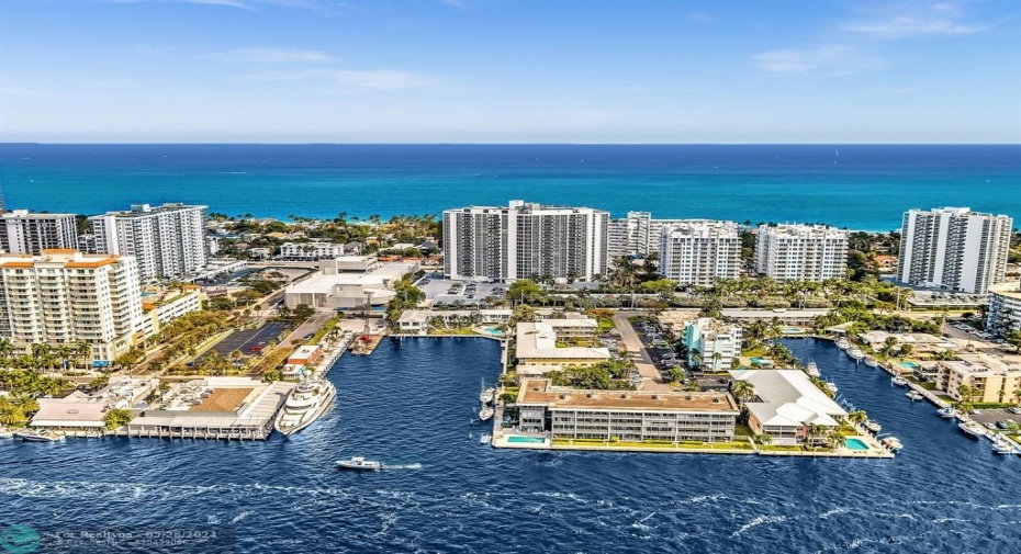 Views of Ocean and Intracoastal