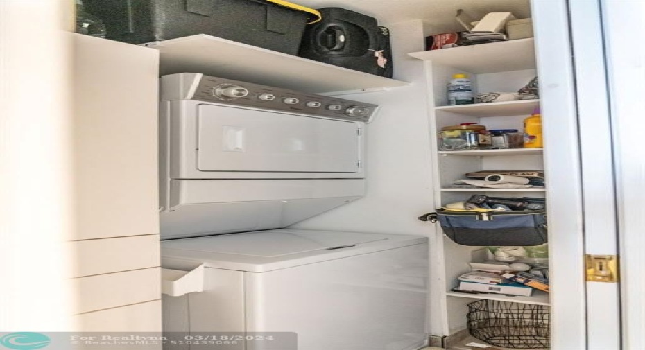 washer and dryer in unit