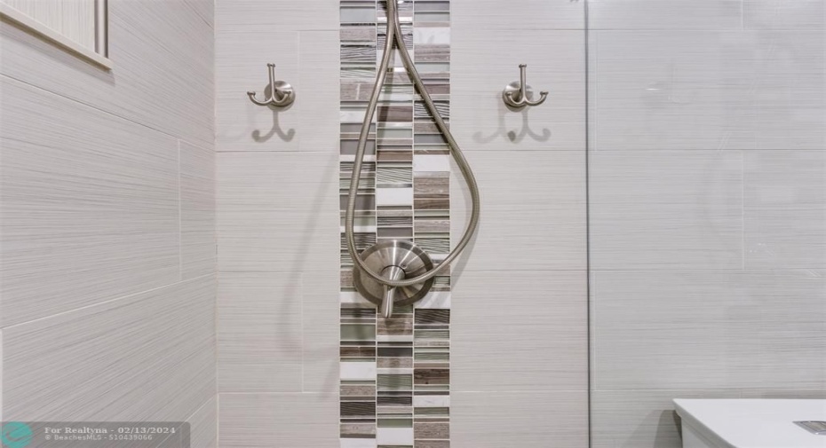 TRENDY NEW SHOWER