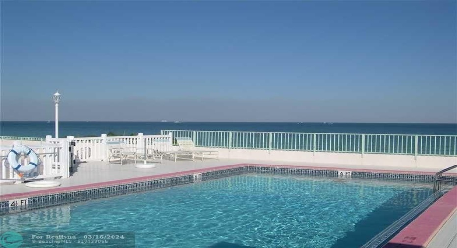 Large Heated roof top pool and deck to enjoy