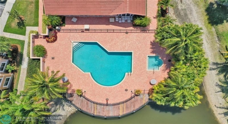 Aerial of pool & jacuzzi