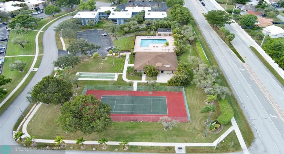 Clubhouse Tennis Court Pool
