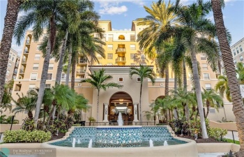 Beautiful palms & water feature welcome you home!