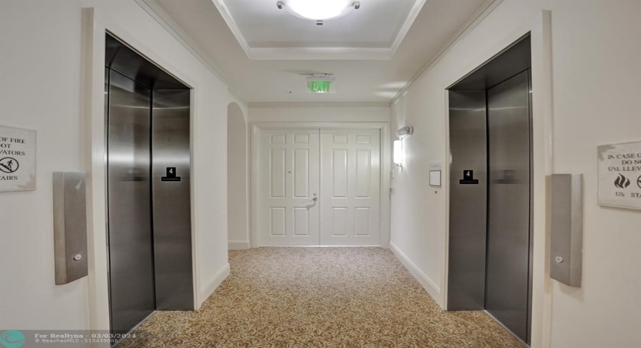 Semi-private elevator