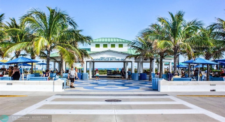 LAUDERDALE BY THE SEA BEACHES, RESTAURANTS & MORE