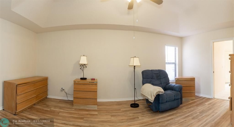 Tray ceilings, new vinyl flooring and freshly painted.