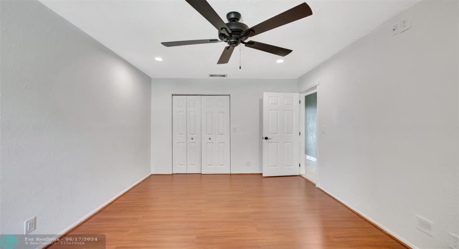 large closet laminate flooring