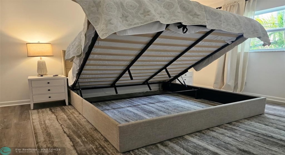 Storage Under Bed