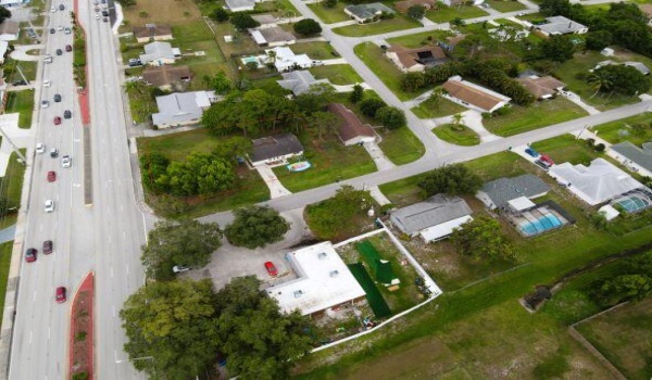 602 SE Port St Lucie Boulevard, Port Saint Lucie, Florida 34984, ,C,For Sale,Port St Lucie,RX-10817905