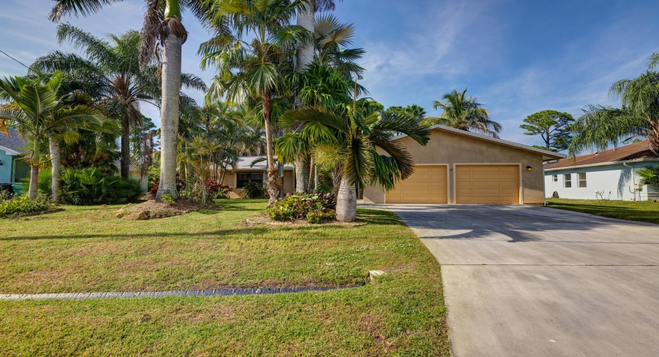 2630 SW Ace Road, Port Saint Lucie, Florida 34953, 2 Bedrooms Bedrooms, ,2 BathroomsBathrooms,Single Family,For Sale,Ace,RX-10938312