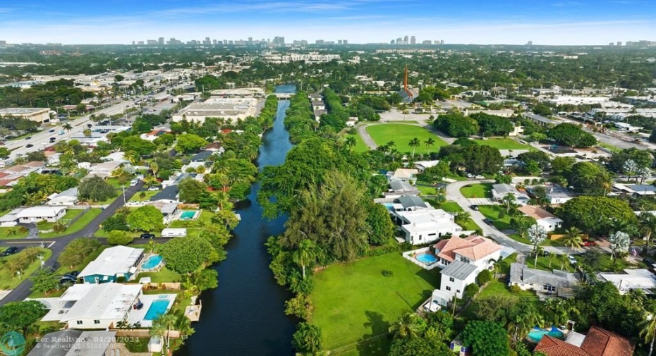 Majestic view of Ocean Access waterway in phenomenal Wilton Manors!
