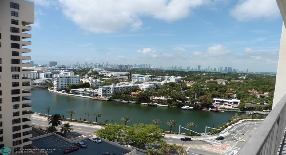 Panoramic view of Miami Skyline!