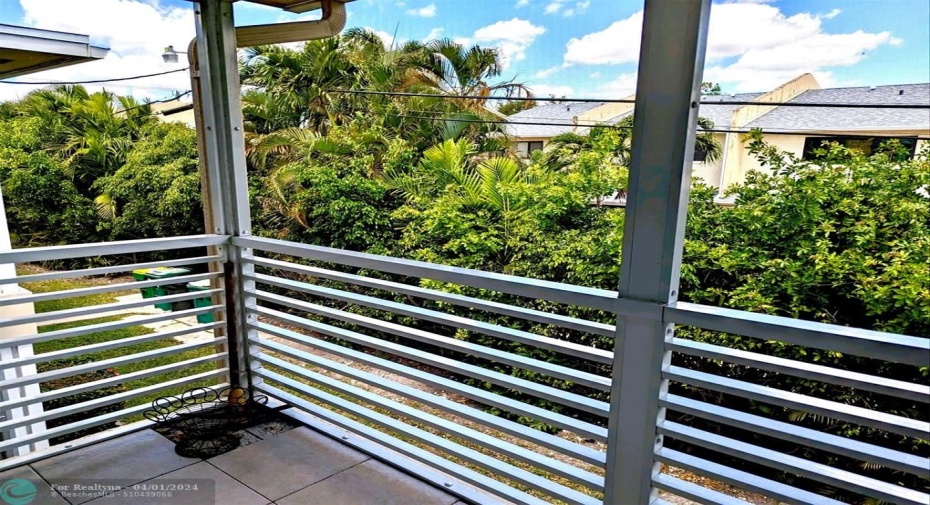 Private screened balcony for your enjoyment