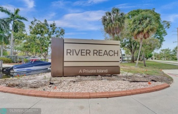 River Reach sign