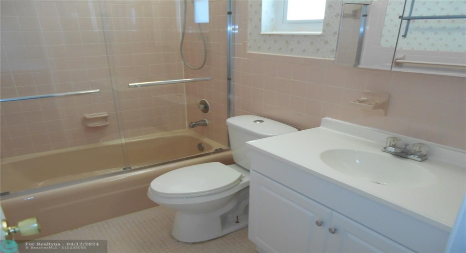Guest bath - updated vanity and commode