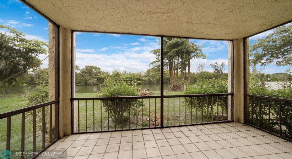 Screened-in Patio with Water View