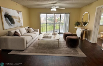 virtually staged living room