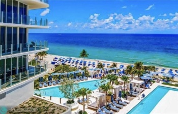 Four Seasons Fort Lauderdale Beach Resort Hotel / Residence