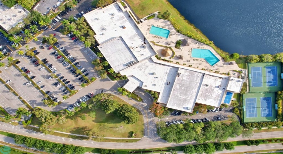 This is Bonaventure Town Center - mandatory membership of $360/year - workout, bowling, tennis, pool, social center and much much more- 1/2 mile away