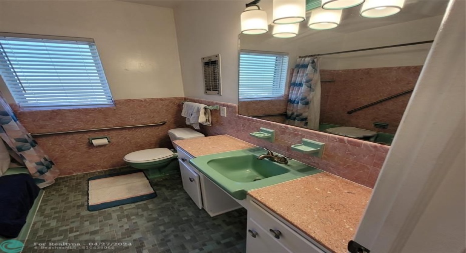 Master bath with sand/seashell concrete vanity-top