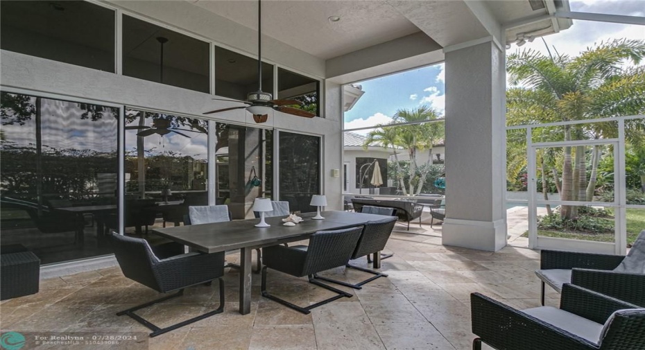 SCREENED/COVERED PATIO