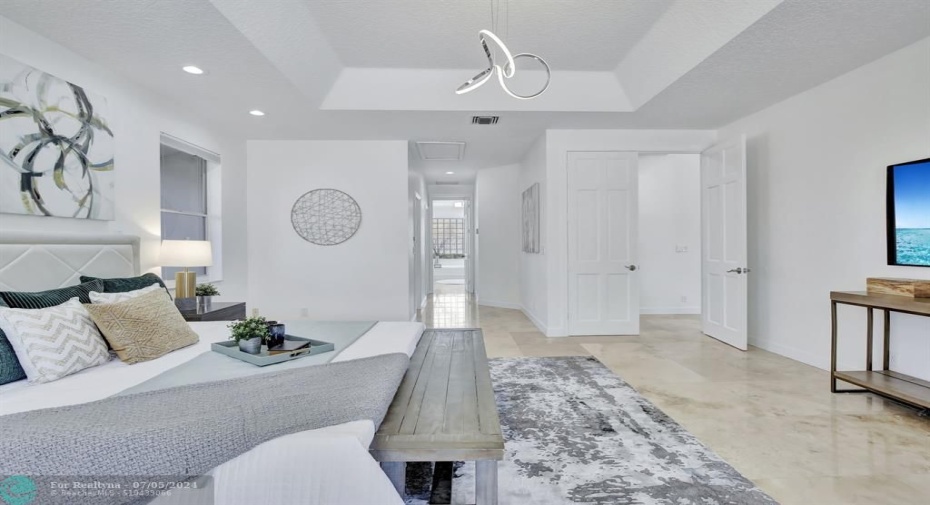 Light, bright, clean, modern, marble floors, double walk in closets.