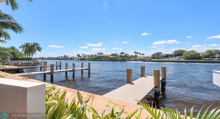 Patio View/Dock on Intracoastal