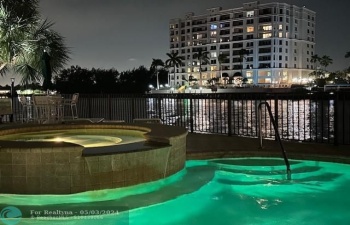 Night View of Pool & Hottub