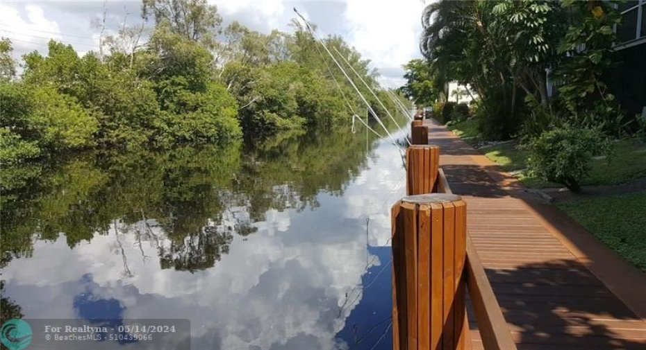 Dock with ocean access. Fixed bridges