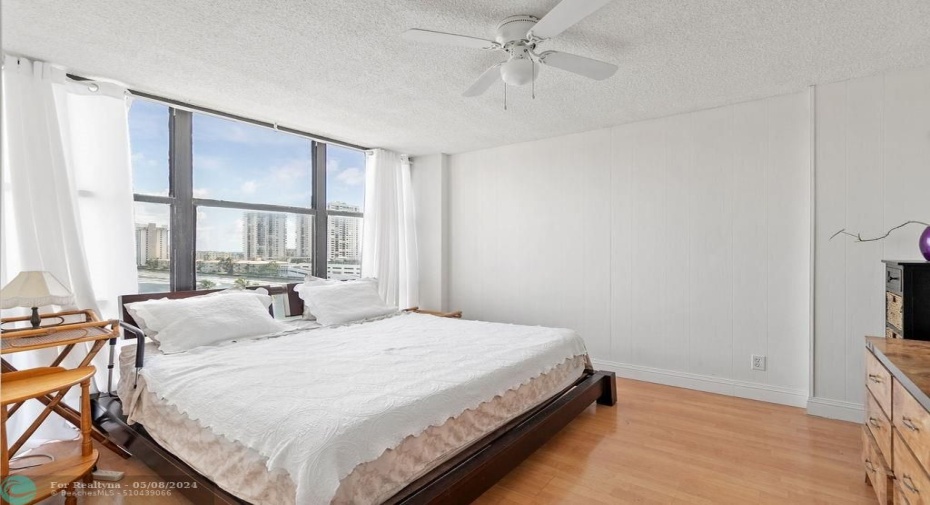 Second bedroom with view of intracoastal.