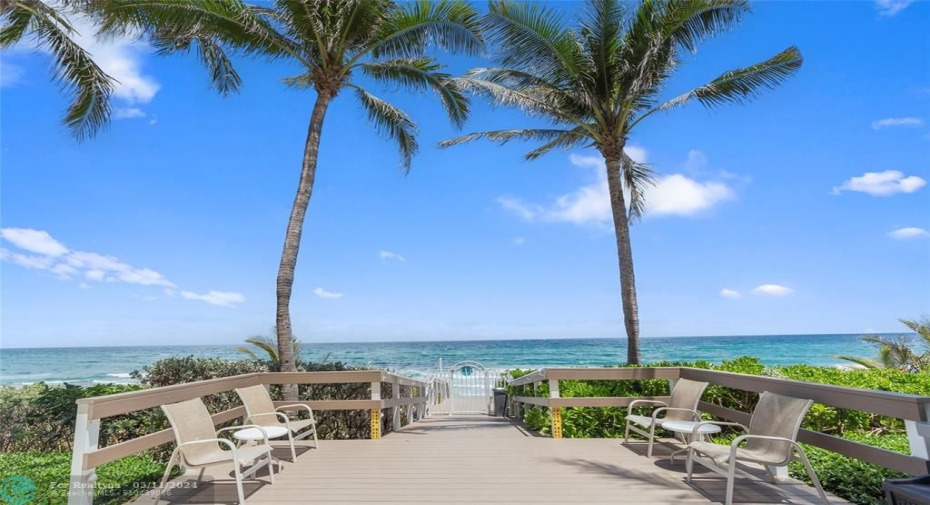 BEACH WALKWAY