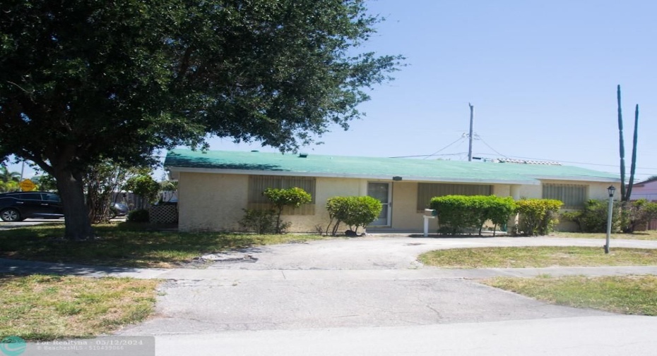 Front and circular driveway