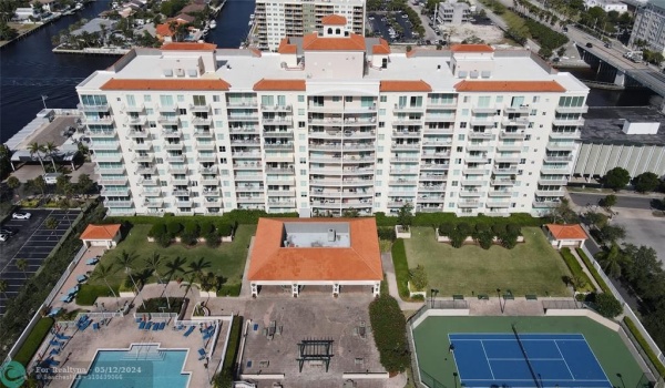 Amazing rooftop amenities offering pool pet area and tennis courts