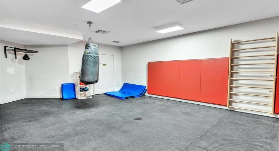 Boxing room