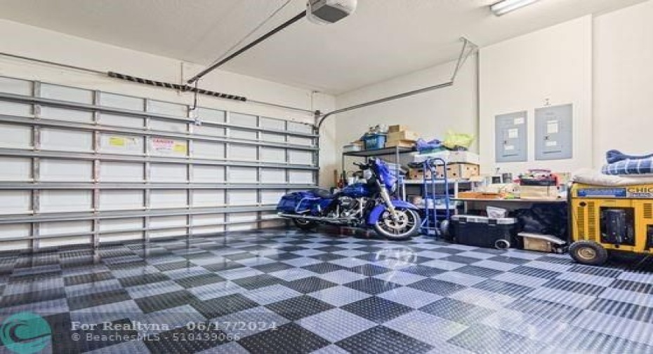 garage with Nitro tiles