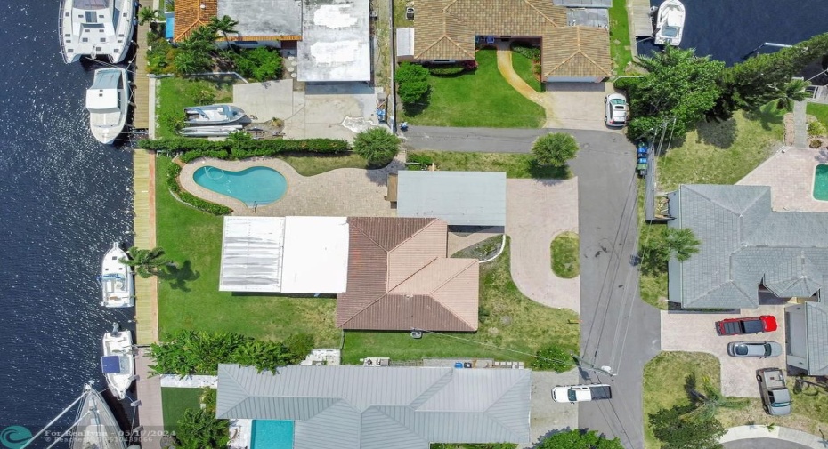 Aerial view of property on private road