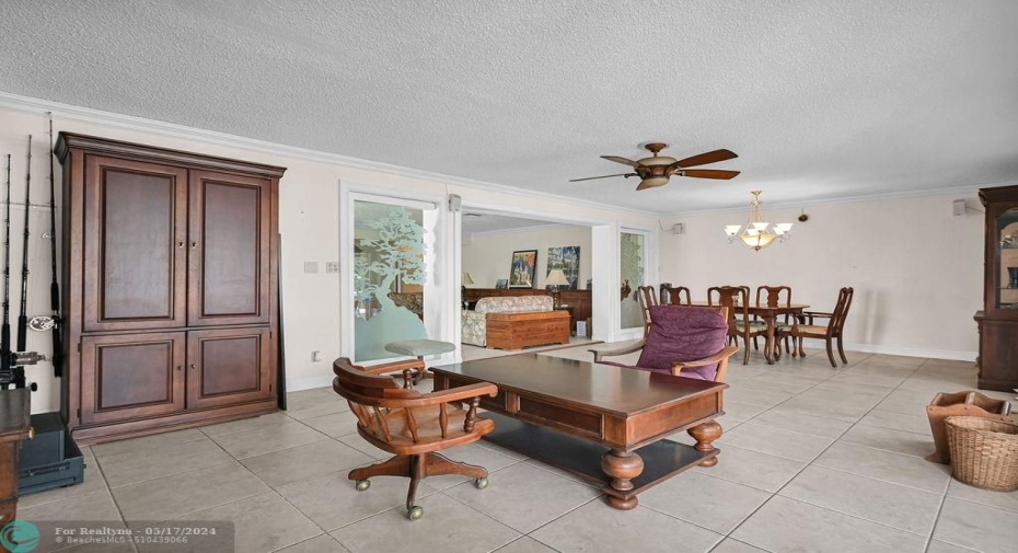 Spacious addition - large Family Room/Dining Area