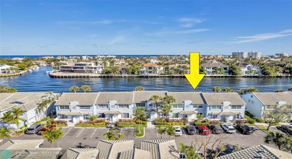 Great location within the community of Boca Quay