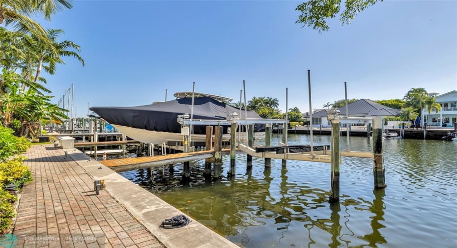 Assigned slip with boat lift for your condo
