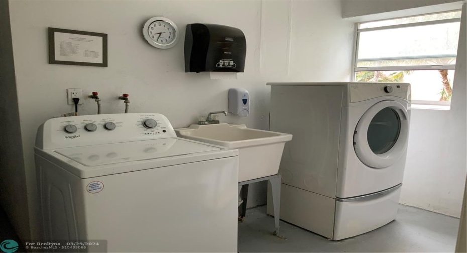 Free use of washer and dryer