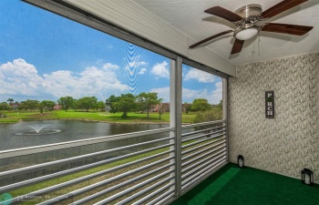 LAKE VIEW, GOLF VIEW, ALONG WITH POOL VIEW SERENE PEACEFUL WITH YOUR MORNING COFFEE