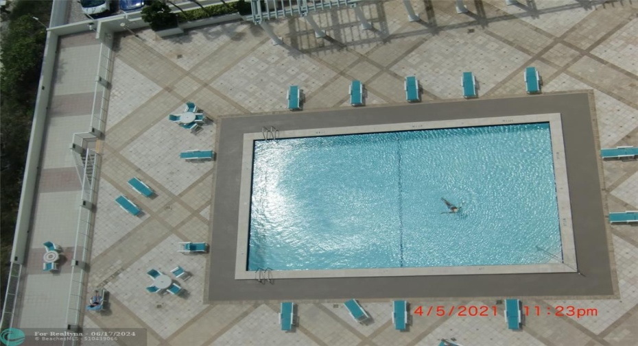Playa Pool Deck
