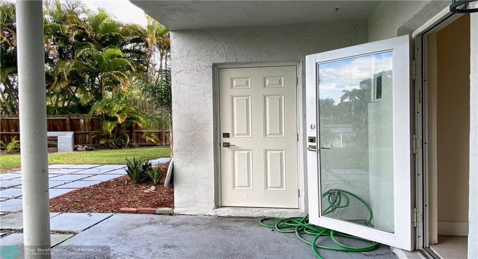 Back patio / Laundry room