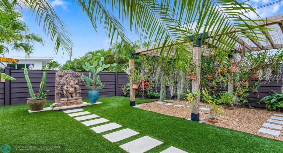 Astroturf in the backyard for a nice, clean look.