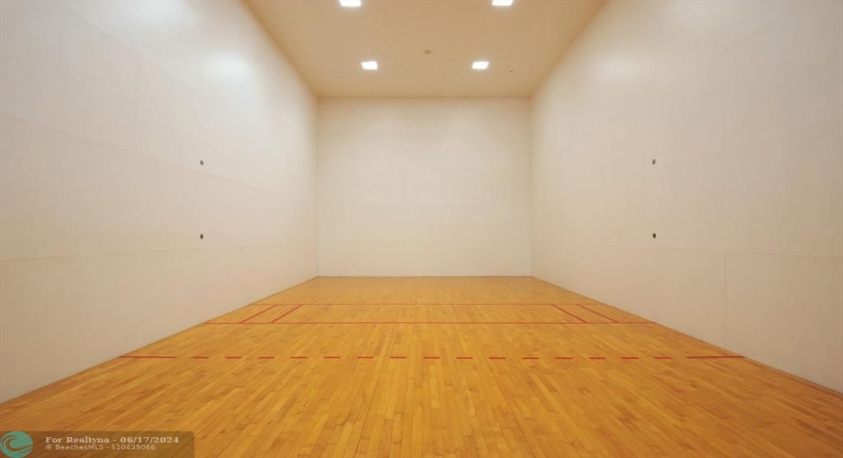 2 Story Gym - Racquetball Court