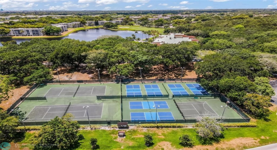 Lots of amenities, Tennis courts, basketball courts, Children's play area, picnic area with benches for outdoor enjoyment