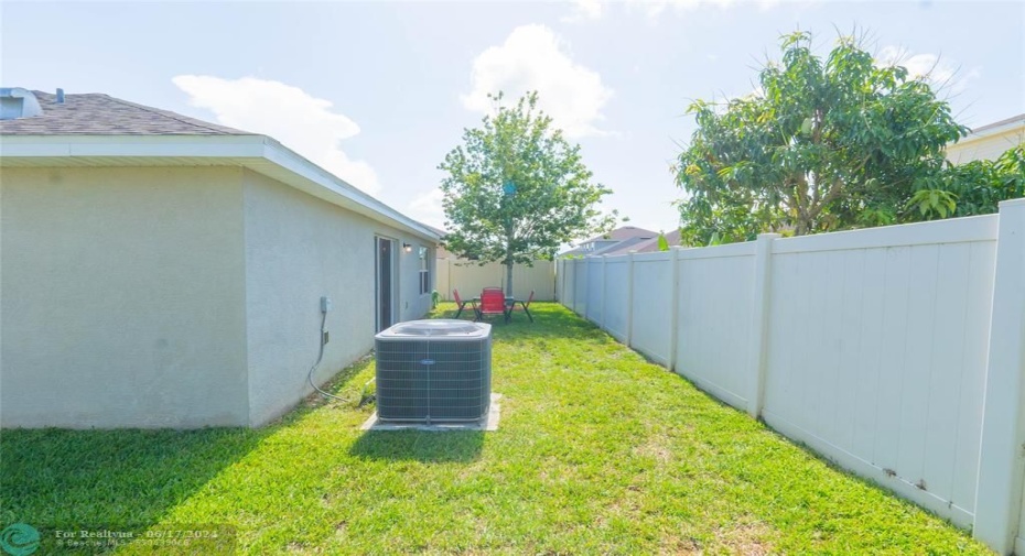 5160 NW Palm Trail Circle, Port St Lucie, FL